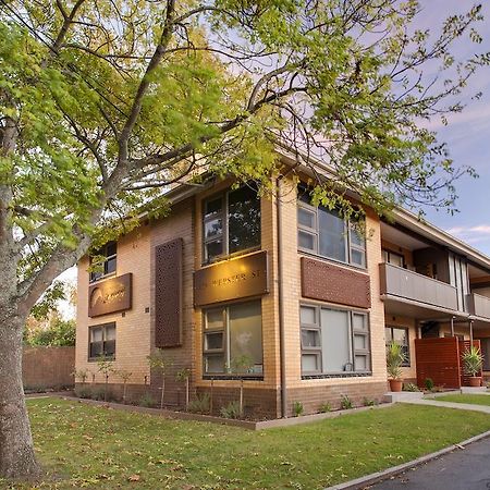 Lake Wendouree Luxury Apartments On Webster Ballarat Exterior photo