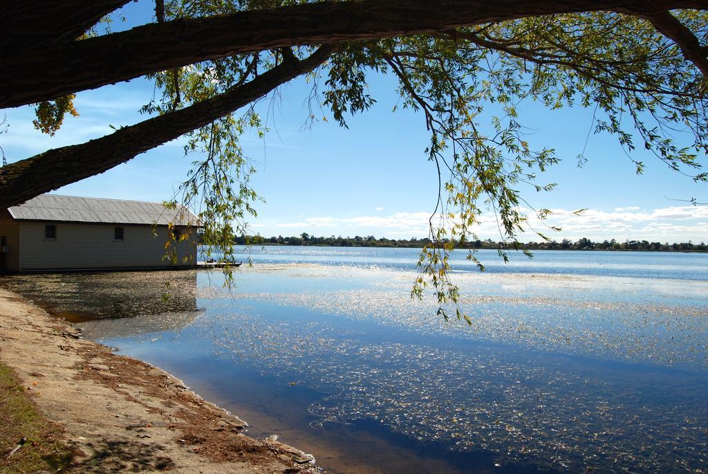 Lake Wendouree Luxury Apartments On Webster Ballarat Exterior photo